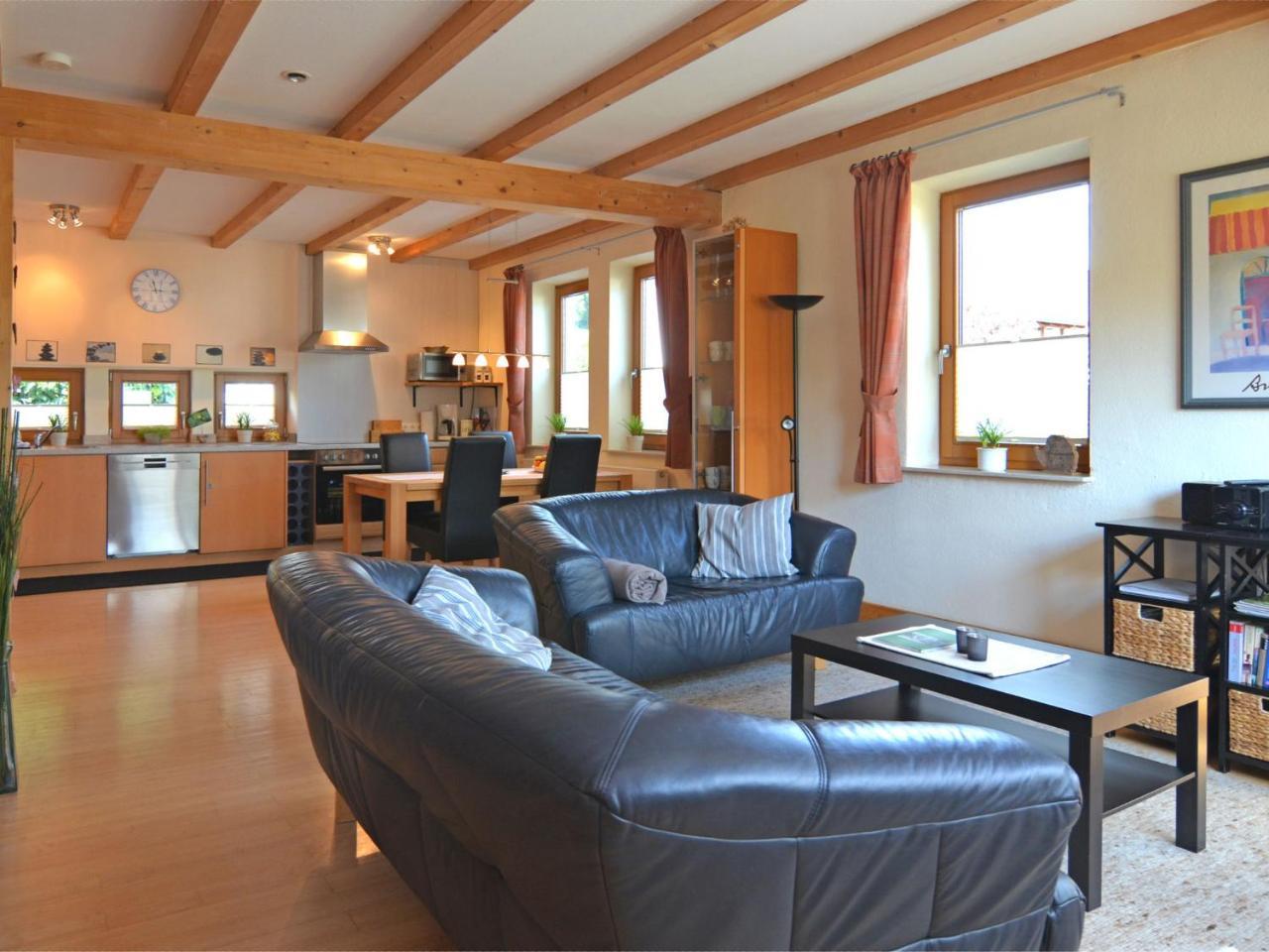 Apartment In Eslohe With Terrace エクステリア 写真